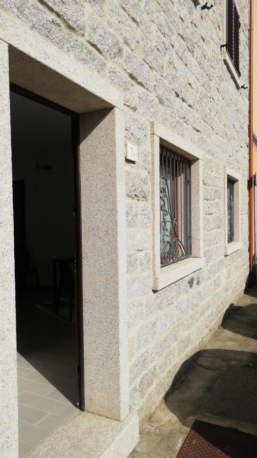 B&B Nino Olbia Exterior photo