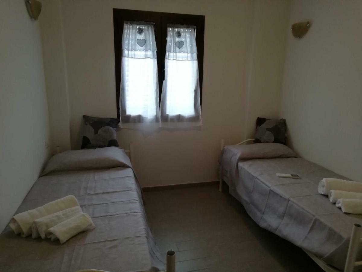 B&B Nino Olbia Exterior photo